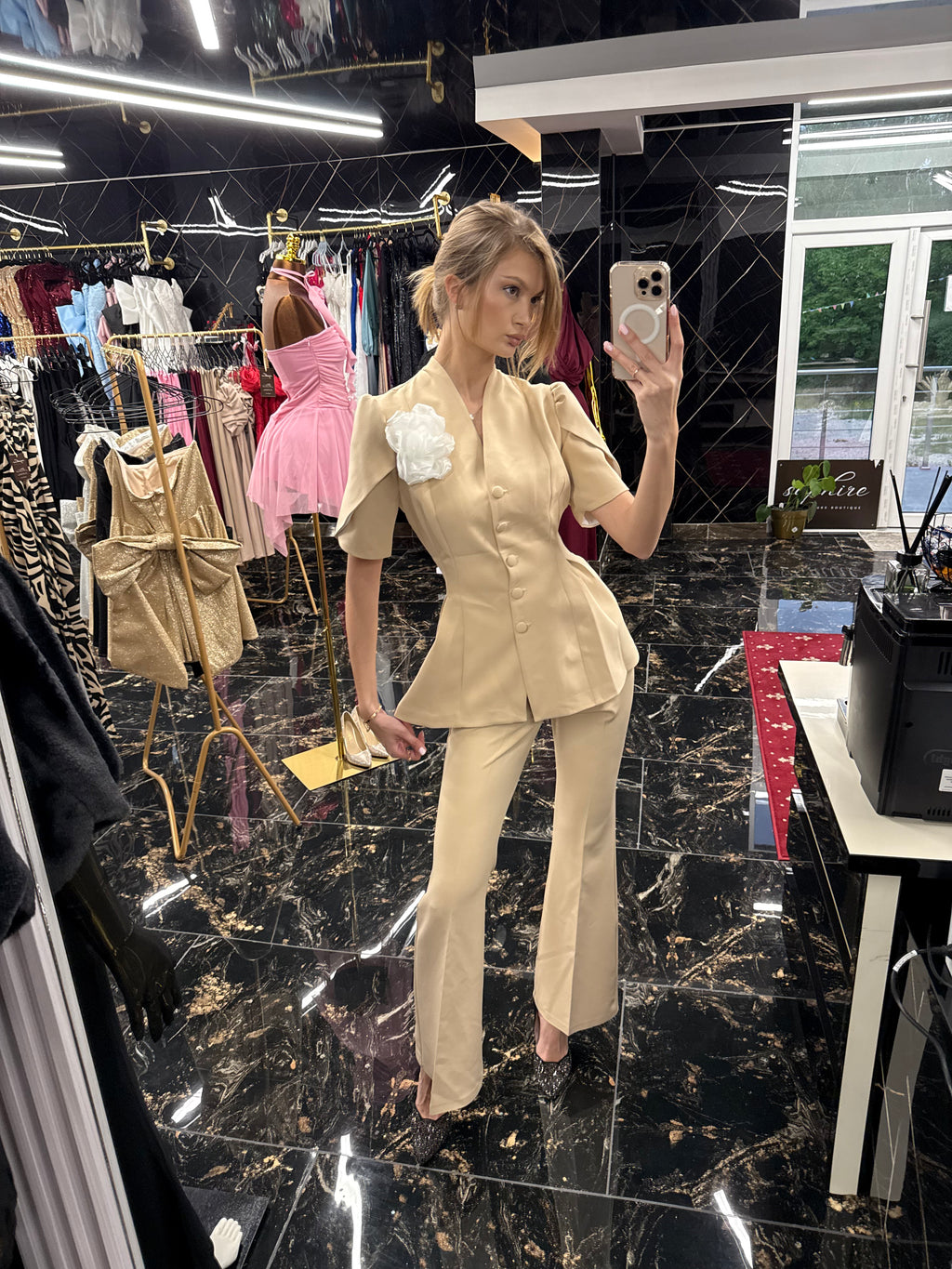 Office beige