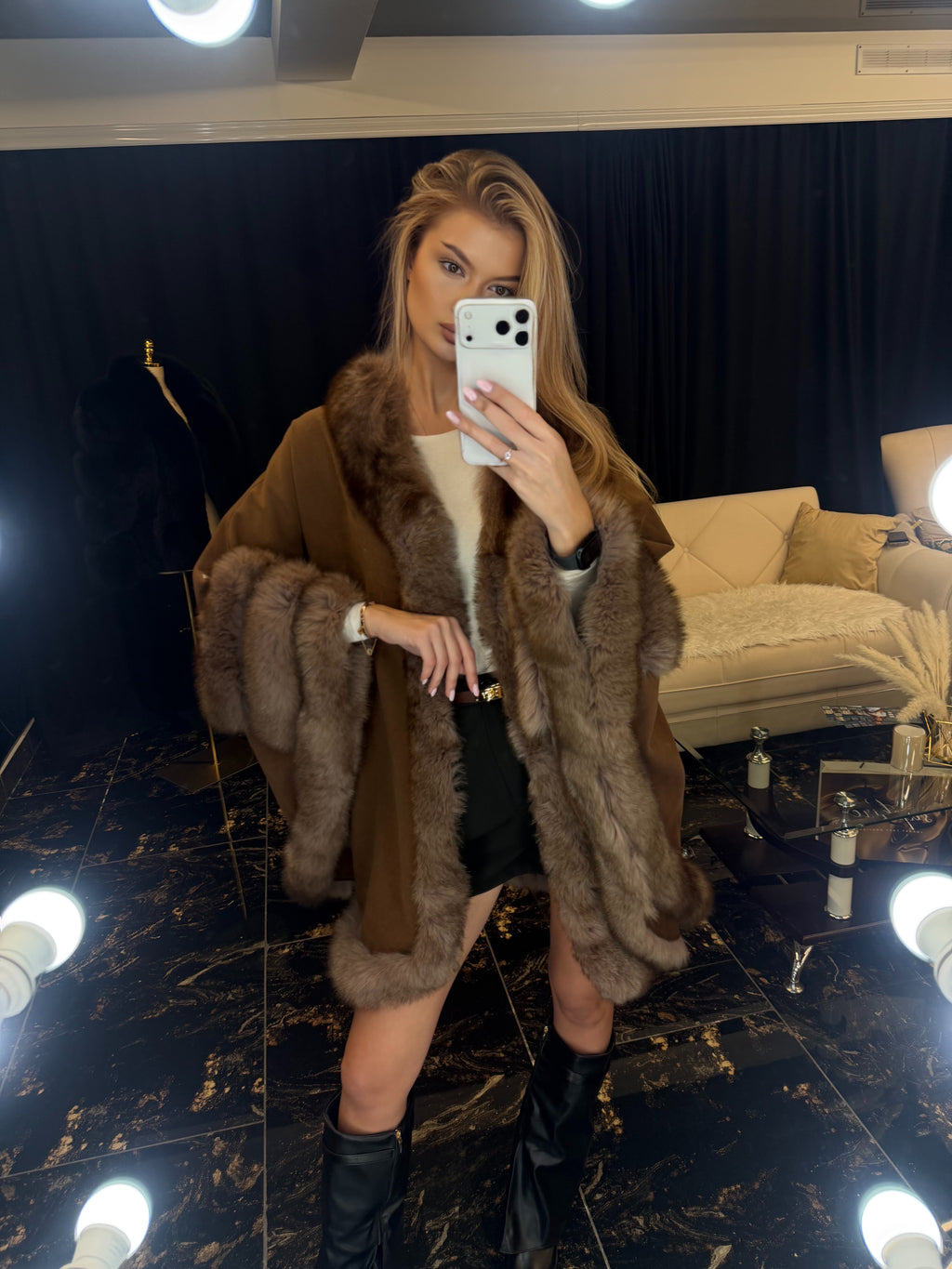 Poncho wool