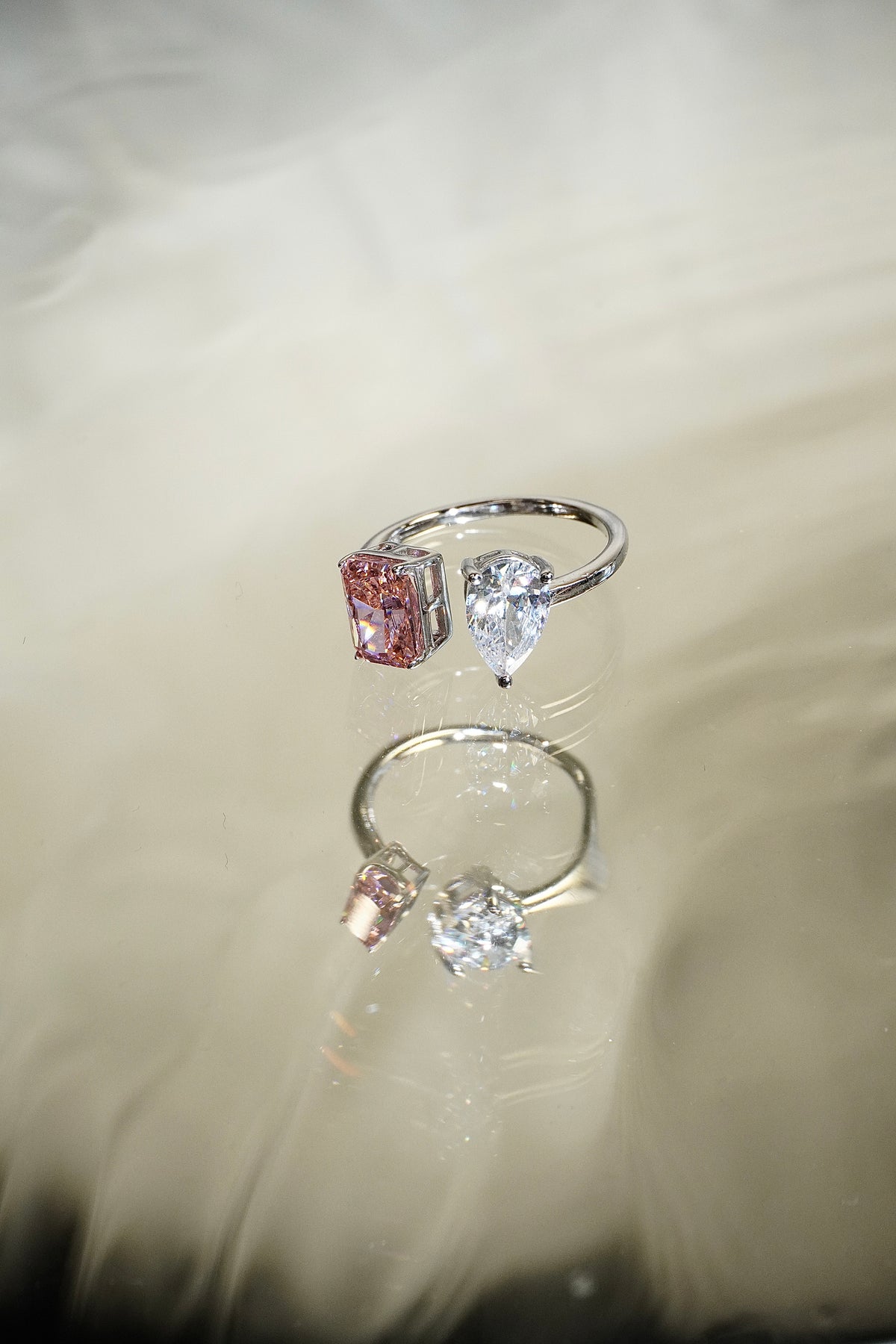 Inel Rose