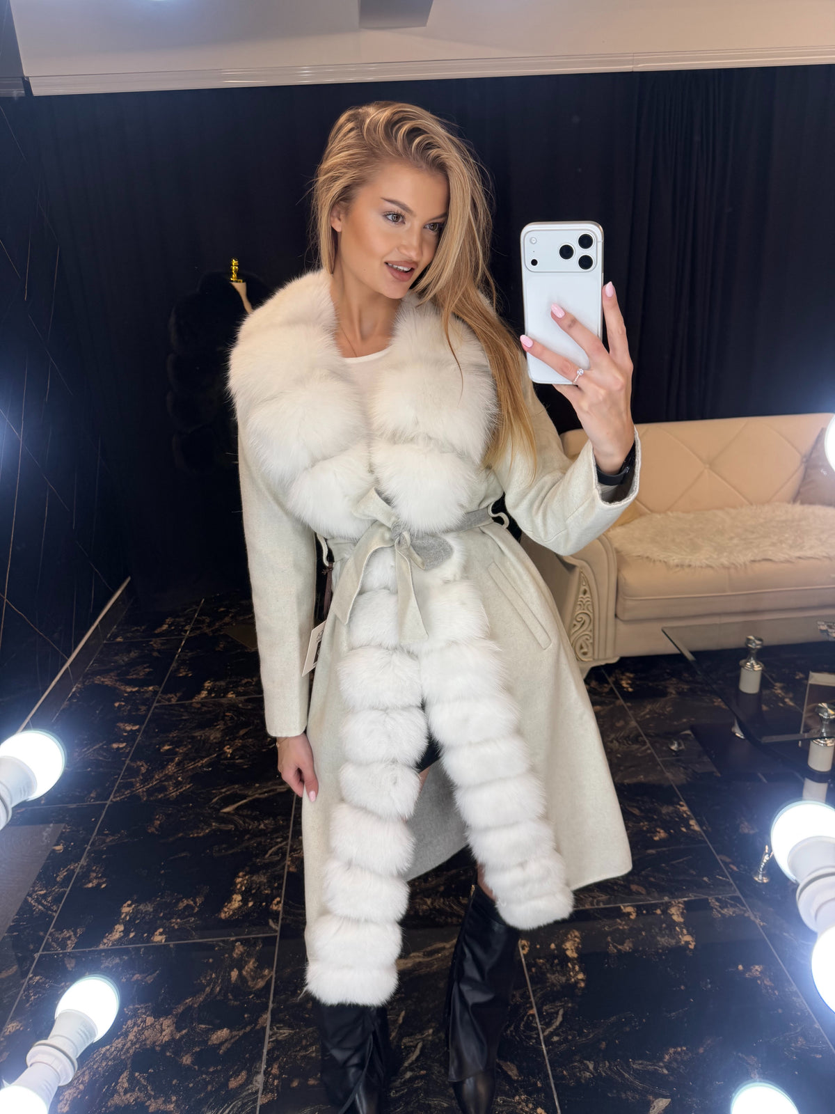 Royal white wool