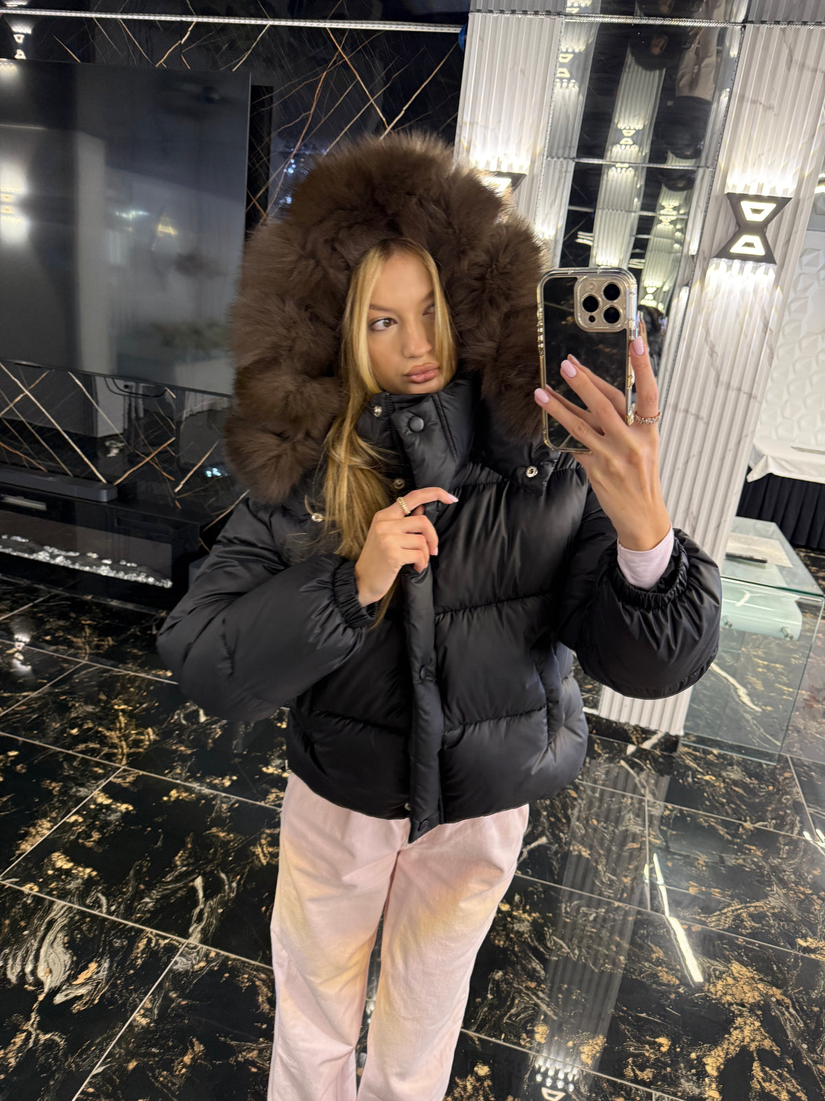 Mini puffer hood (detachable fur)