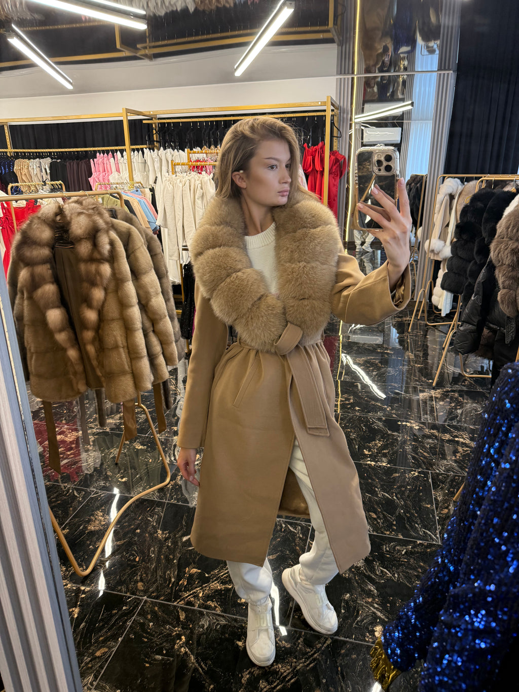 Maxmara cashmere (detachable fur)