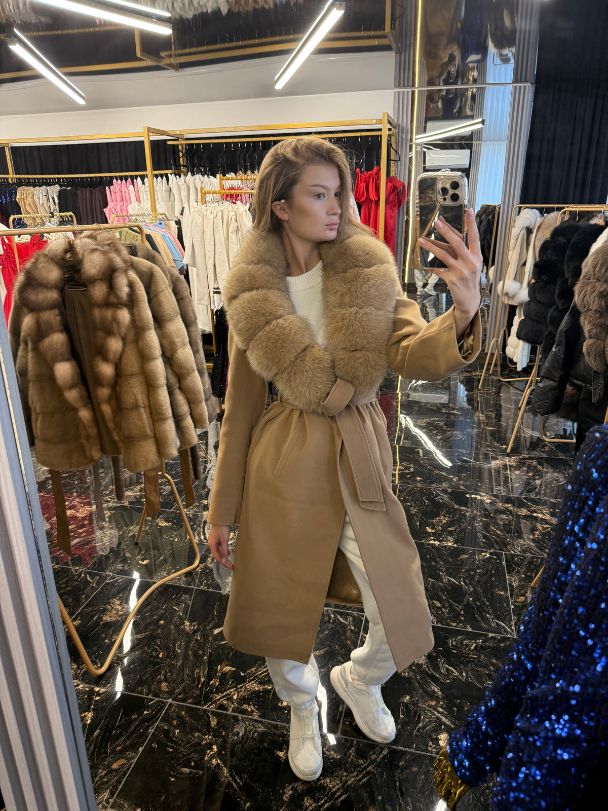 Maxmara cashmere (detachable fur)