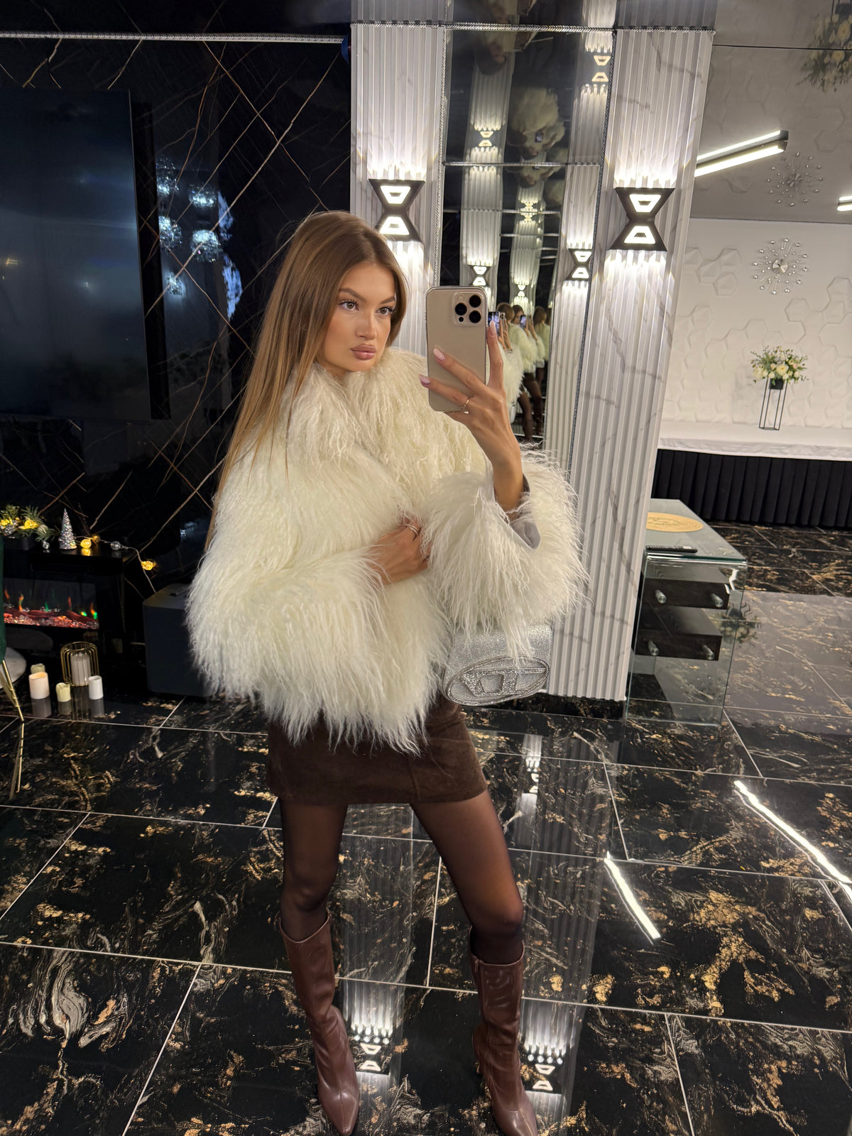 Mohair white