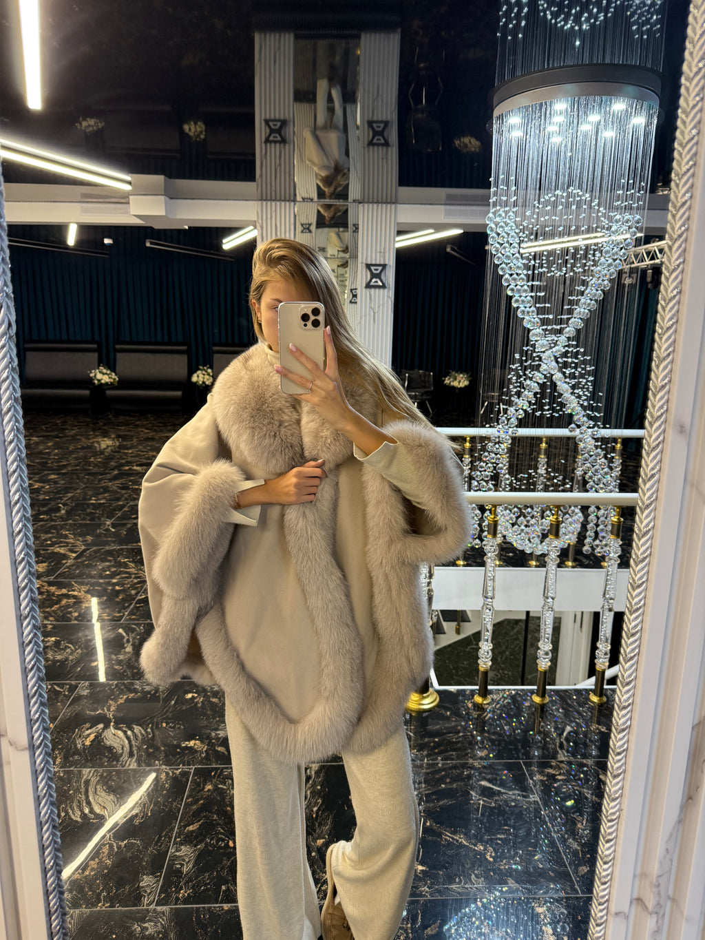 Poncho wool