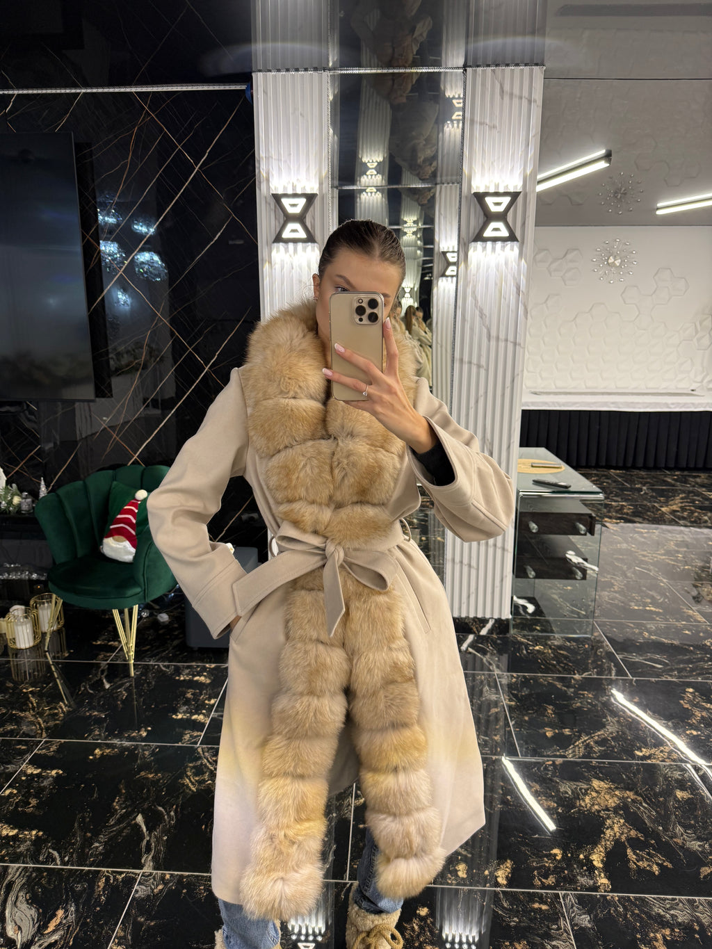 Royal beige cashmere