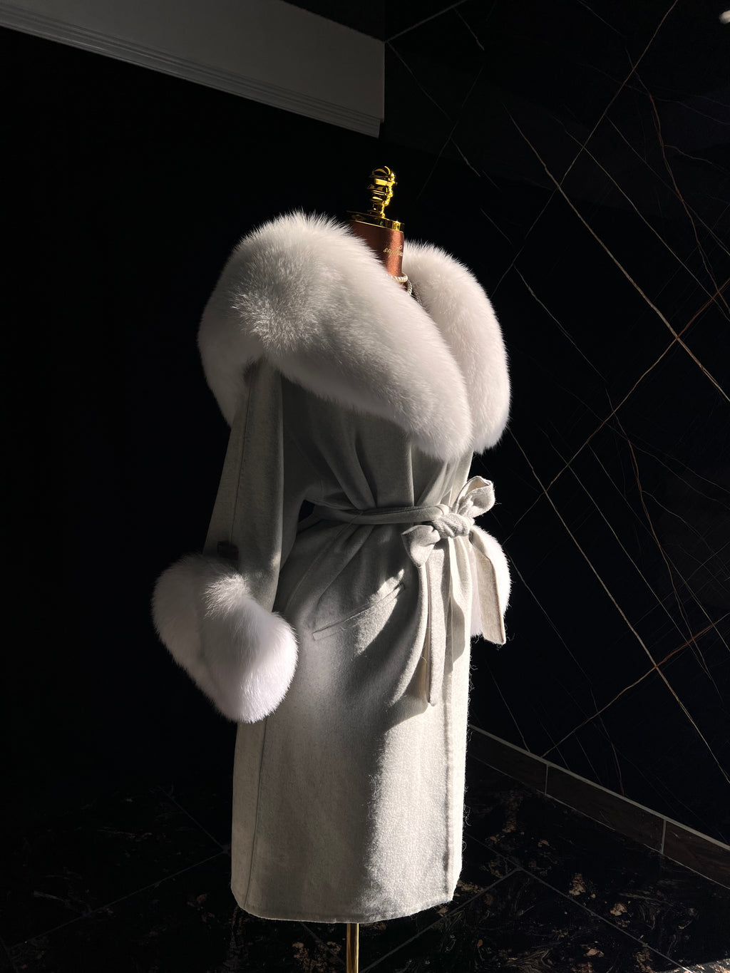 Madam white wool