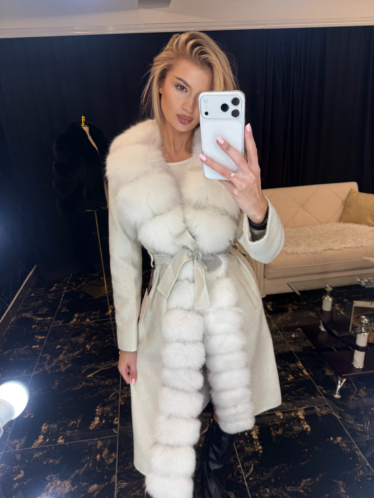 Royal white wool