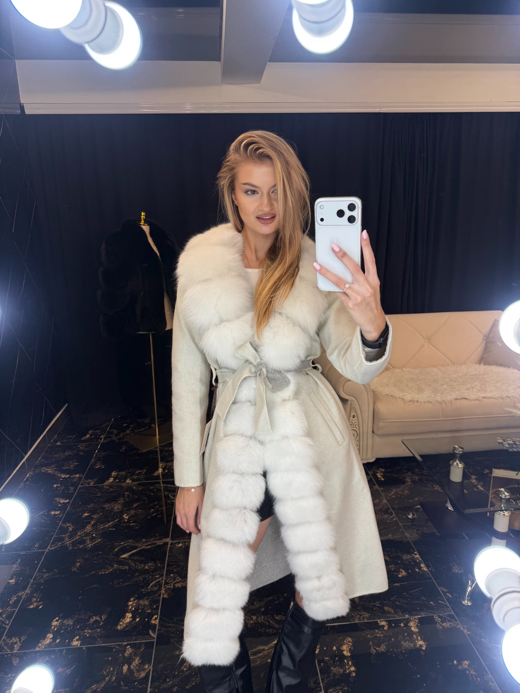 Royal white wool