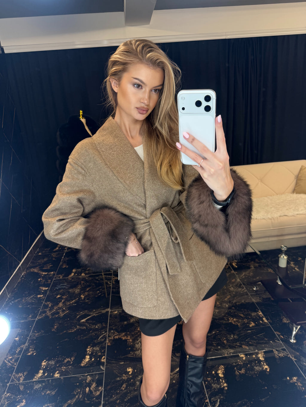 Fox vest wool