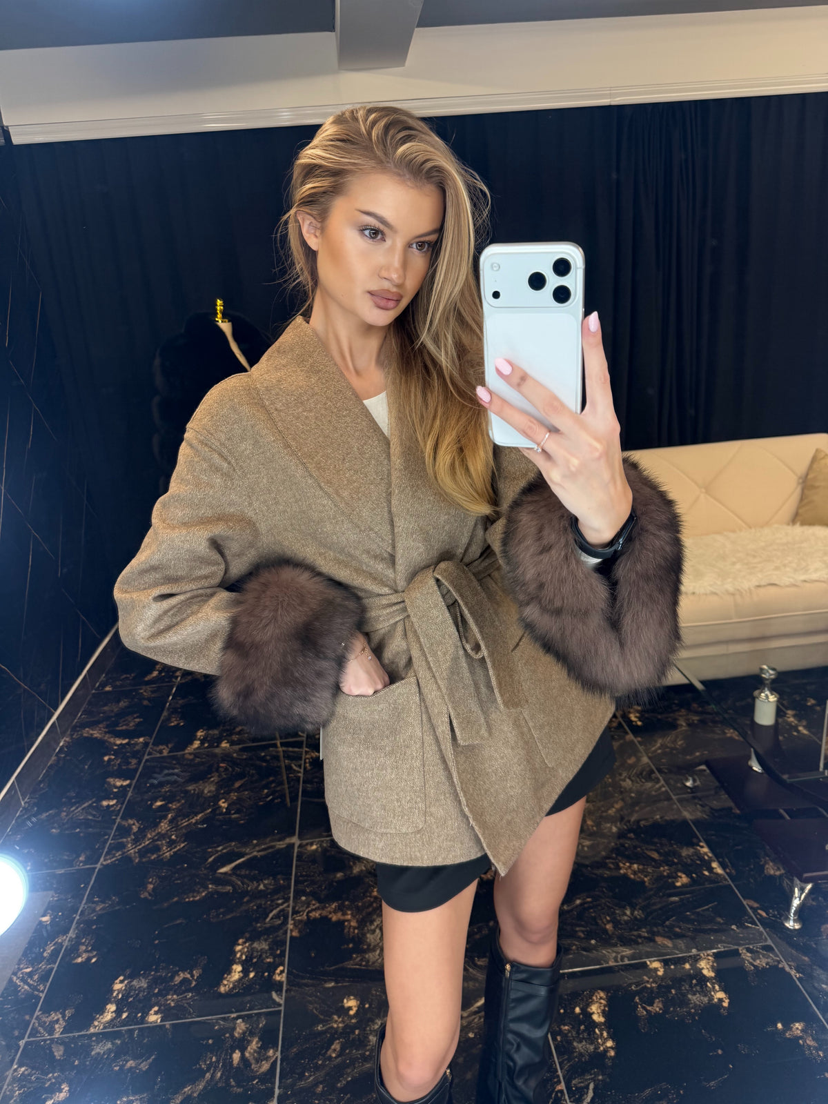 Fox vest wool