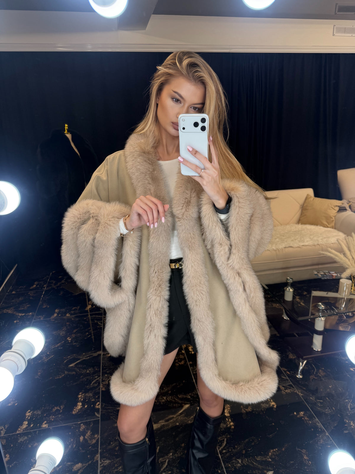 Poncho wool