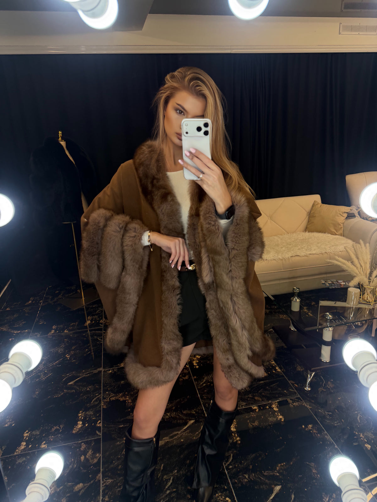 Poncho wool
