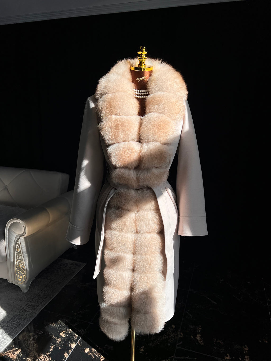 Royal beige cashmere