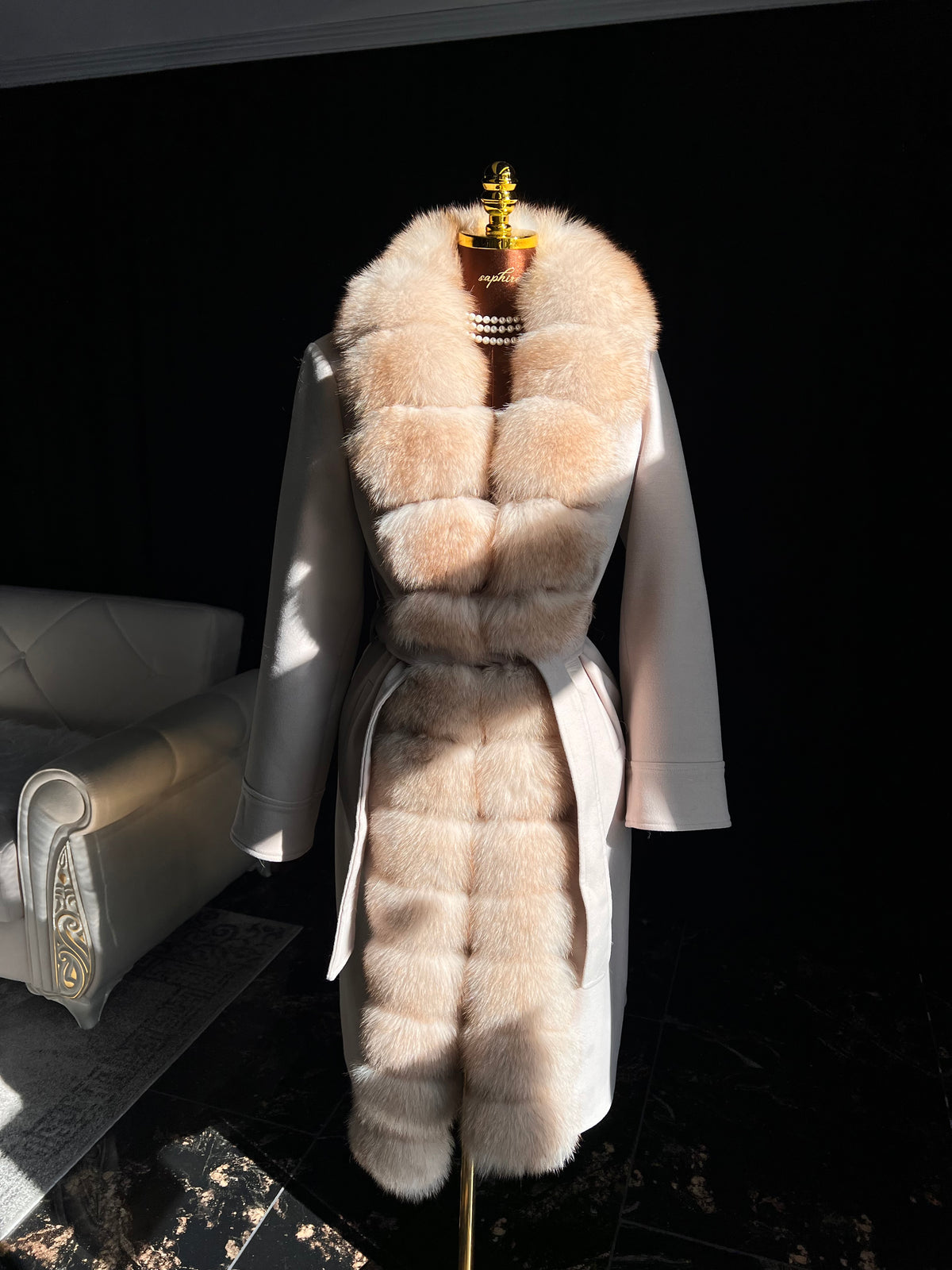 Royal beige cashmere