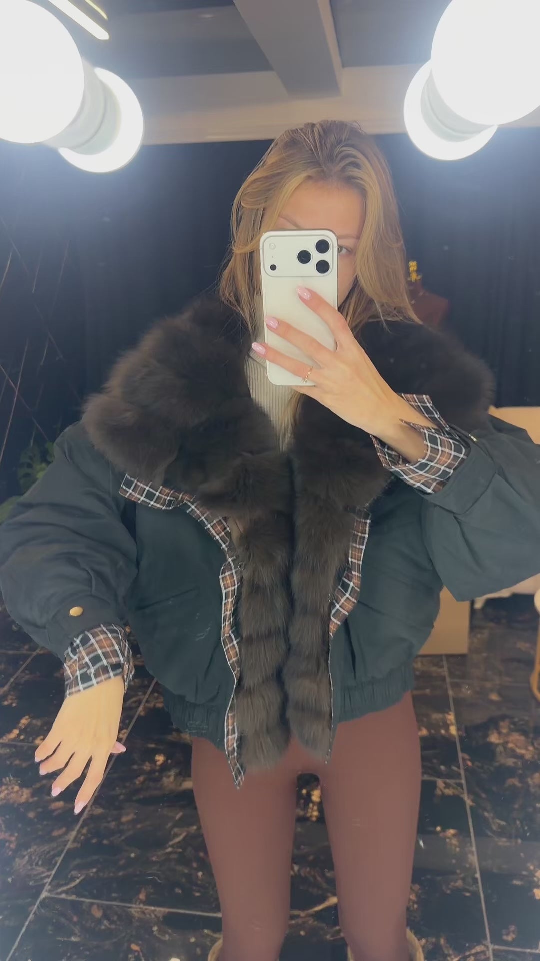 Mini puff clet (detachable fur)